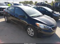 KNAFK4A66G5609361 2016 KIA FORTE