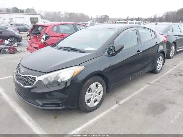 KNAFK4A66G5615404 2016 KIA FORTE - Image 2