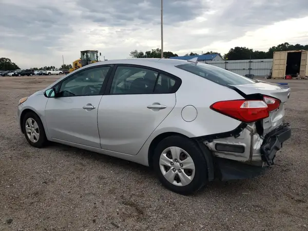 KNAFK4A66G5619128 2016 KIA FORTE - Image 2