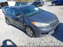 KNAFK4A67G5437440 2016 KIA FORTE