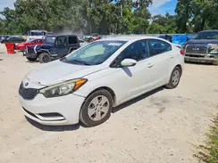 KNAFK4A67G5437924 2016 KIA FORTE