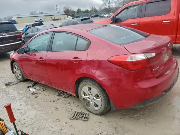 KNAFK4A67G5439009 2016 KIA FORTE - Image 2