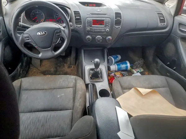 KNAFK4A67G5439009 2016 KIA FORTE - Image 8