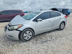 KNAFK4A67G5466209 2016 KIA FORTE