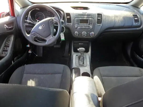 KNAFK4A67G5471555 2016 KIA FORTE - Image 8