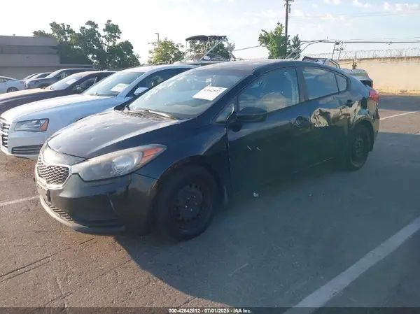 KNAFK4A67G5481535 2016 KIA FORTE - Image 2