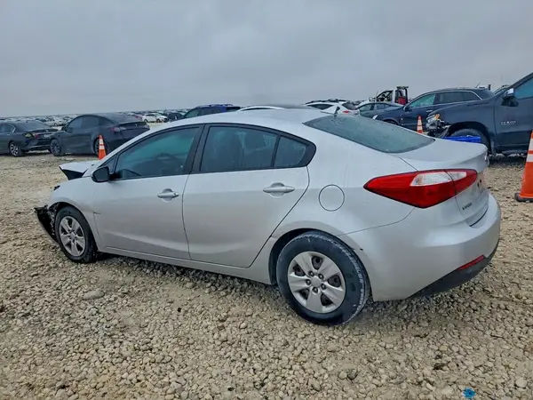 KNAFK4A67G5482006 2016 KIA FORTE - Image 2