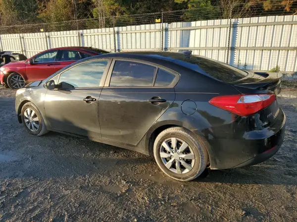 KNAFK4A67G5484175 2016 KIA FORTE - Image 2