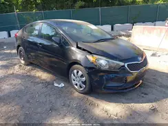 KNAFK4A67G5485875 2016 KIA FORTE