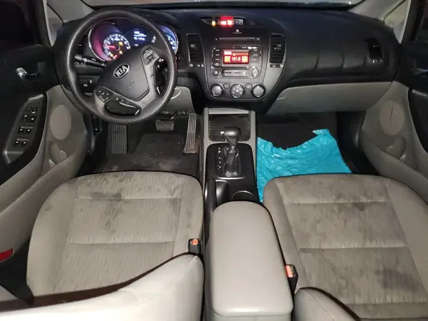 KNAFK4A67G5486363 2016 KIA FORTE - Image 8
