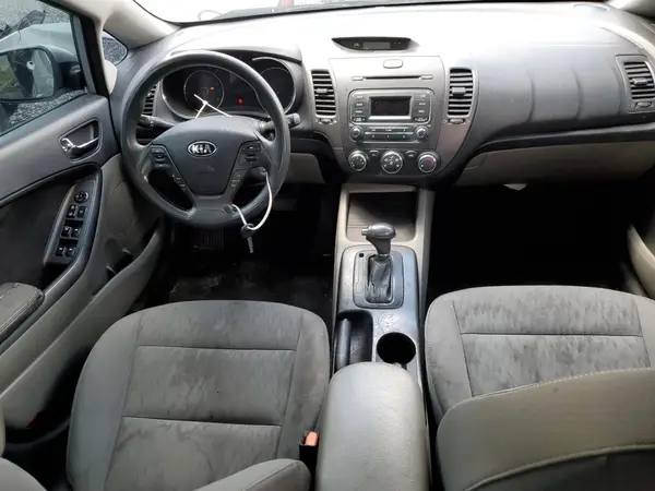 KNAFK4A67G5486590 2016 KIA FORTE - Image 8