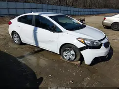 KNAFK4A67G5488226 2016 KIA FORTE