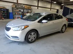 KNAFK4A67G5492325 2016 KIA FORTE