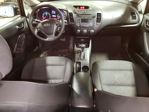KNAFK4A67G5493474 2016 KIA FORTE - Image 8