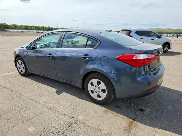 KNAFK4A67G5493653 2016 KIA FORTE - Image 2