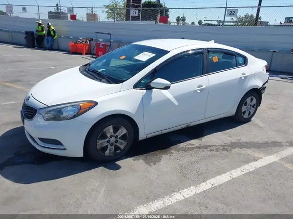KNAFK4A67G5496262 2016 KIA FORTE - Image 2