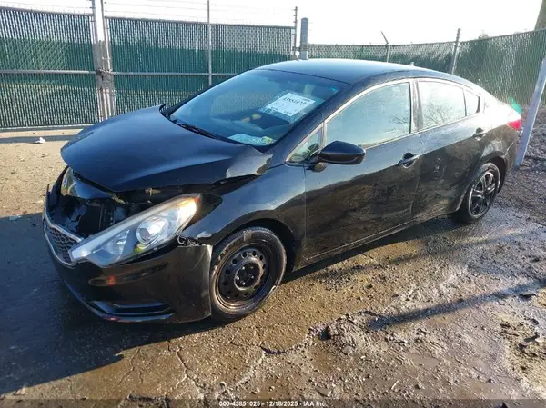 KNAFK4A67G5496777 2016 KIA FORTE - Image 2