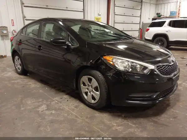 KNAFK4A67G5501721 2016 KIA FORTE - Image 1
