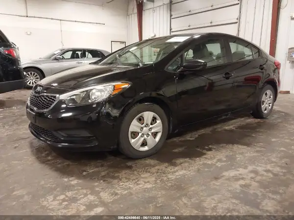 KNAFK4A67G5501721 2016 KIA FORTE - Image 2