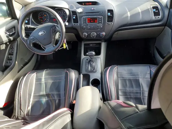 KNAFK4A67G5502951 2016 KIA FORTE - Image 8