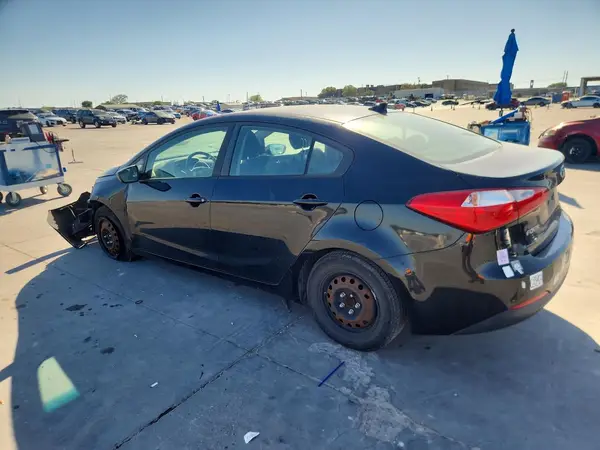 KNAFK4A67G5506594 2016 KIA FORTE - Image 2