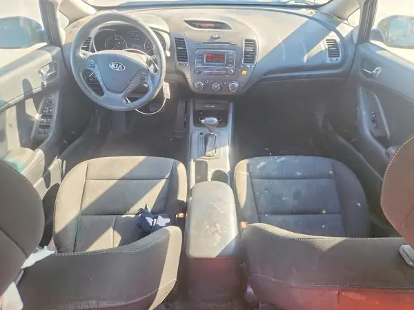 KNAFK4A67G5506594 2016 KIA FORTE - Image 8