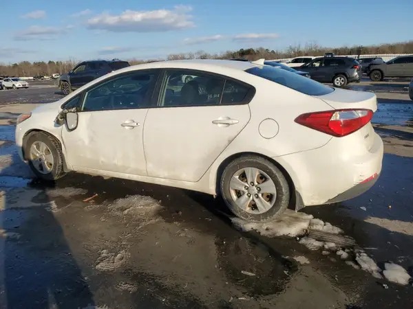 KNAFK4A67G5509964 2016 KIA FORTE - Image 2