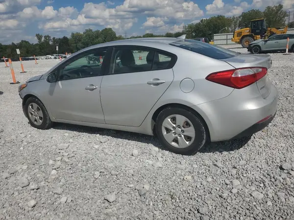 KNAFK4A67G5512394 2016 KIA FORTE - Image 2