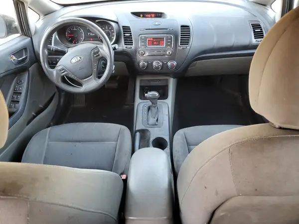 KNAFK4A67G5536498 2016 KIA FORTE - Image 8
