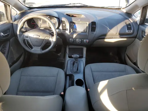 KNAFK4A67G5536548 2016 KIA FORTE - Image 8