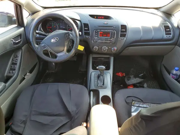 KNAFK4A67G5539904 2016 KIA FORTE - Image 8