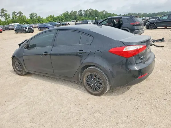 KNAFK4A67G5542480 2016 KIA FORTE - Image 2