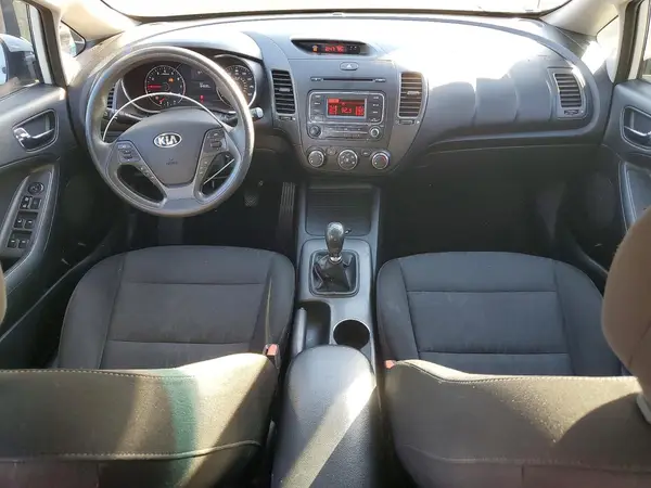 KNAFK4A67G5551342 2016 KIA FORTE - Image 8