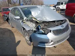 KNAFK4A67G5555214 2016 KIA FORTE