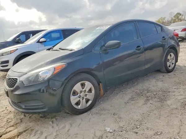 KNAFK4A67G5559067 2016 KIA FORTE - Image 1
