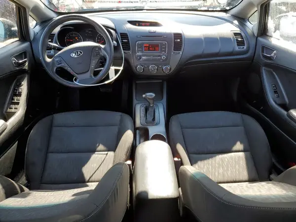 KNAFK4A67G5559070 2016 KIA FORTE - Image 8
