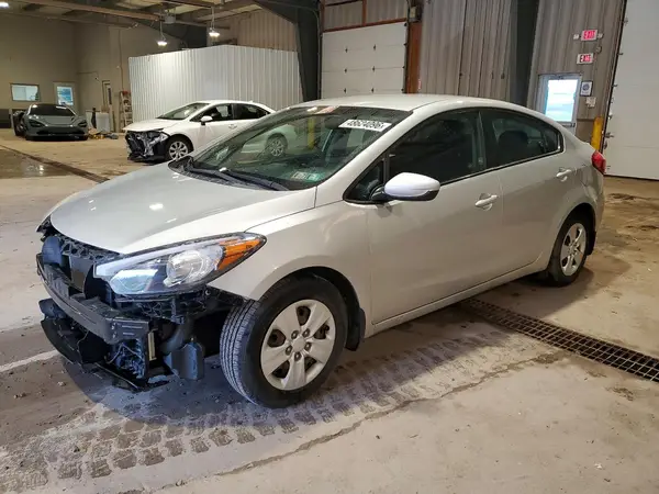 KNAFK4A67G5559988 2016 KIA FORTE - Image 1