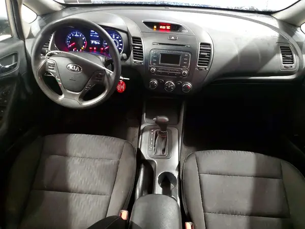 KNAFK4A67G5559988 2016 KIA FORTE - Image 8