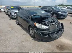 KNAFK4A67G5563037 2016 KIA FORTE
