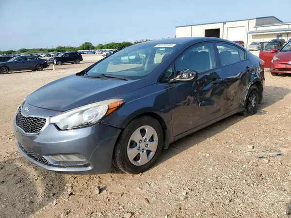 KNAFK4A67G5563474 2016 KIA FORTE - Image 1
