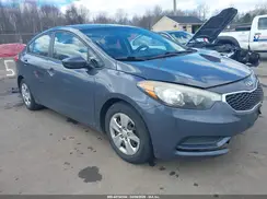 KNAFK4A67G5564169 2016 KIA FORTE
