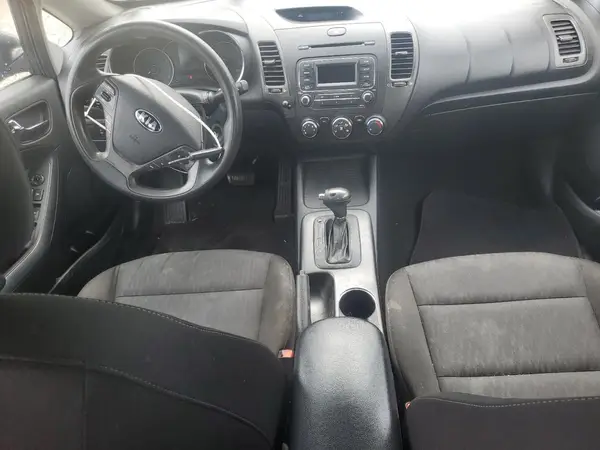 KNAFK4A67G5568206 2016 KIA FORTE - Image 8