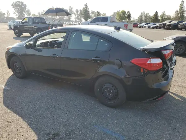 KNAFK4A67G5580808 2018 KIA FORTE - Image 2