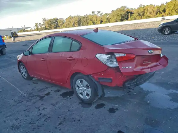 KNAFK4A67G5583871 2016 KIA FORTE - Image 2