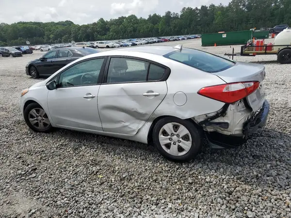 KNAFK4A67G5584308 2016 KIA FORTE - Image 2