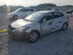 KNAFK4A67G5589816 2016 KIA FORTE