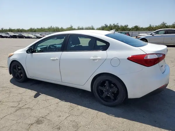 KNAFK4A67G5594983 2016 KIA FORTE - Image 2