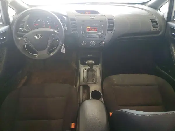 KNAFK4A67G5596524 2016 KIA FORTE - Image 8