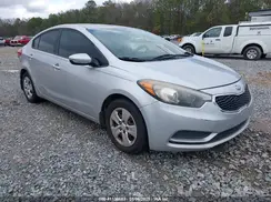 KNAFK4A67G5604170 2016 KIA FORTE