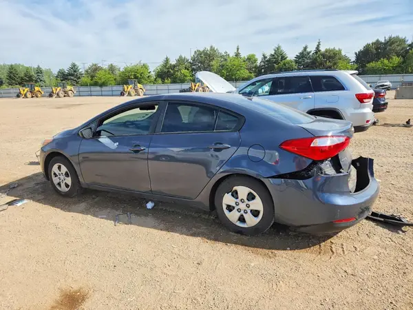 KNAFK4A67G5610583 2016 KIA FORTE - Image 2